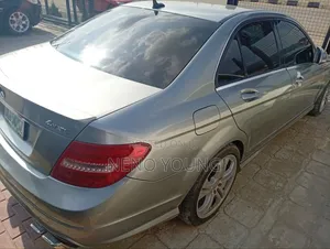 Mercedes-Benz C300 2013 Gray