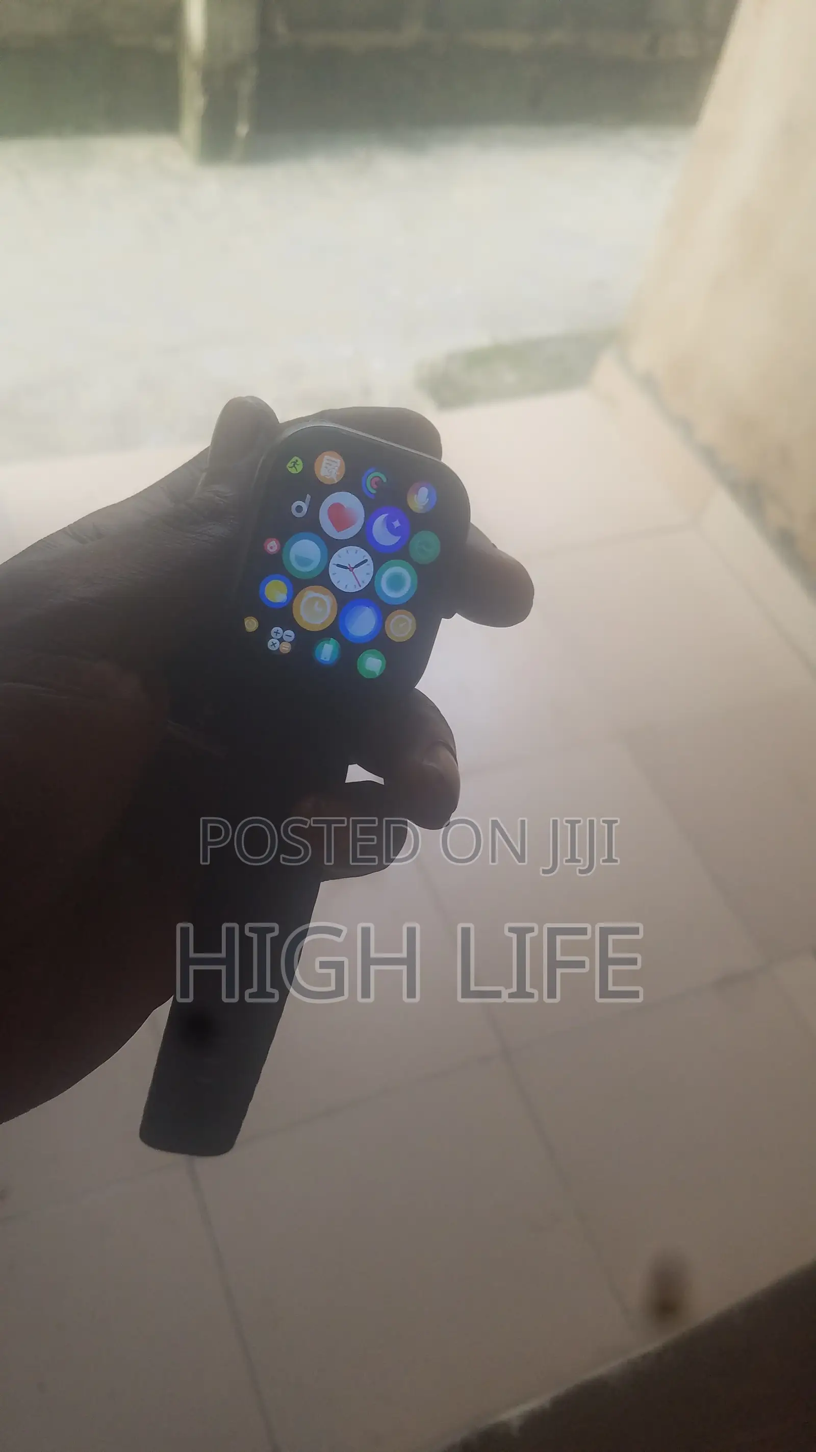 Oriamo Smart Watch