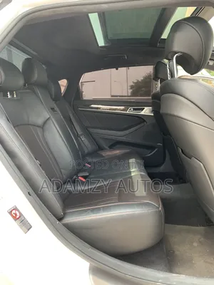 Hyundai Genesis 2016 White