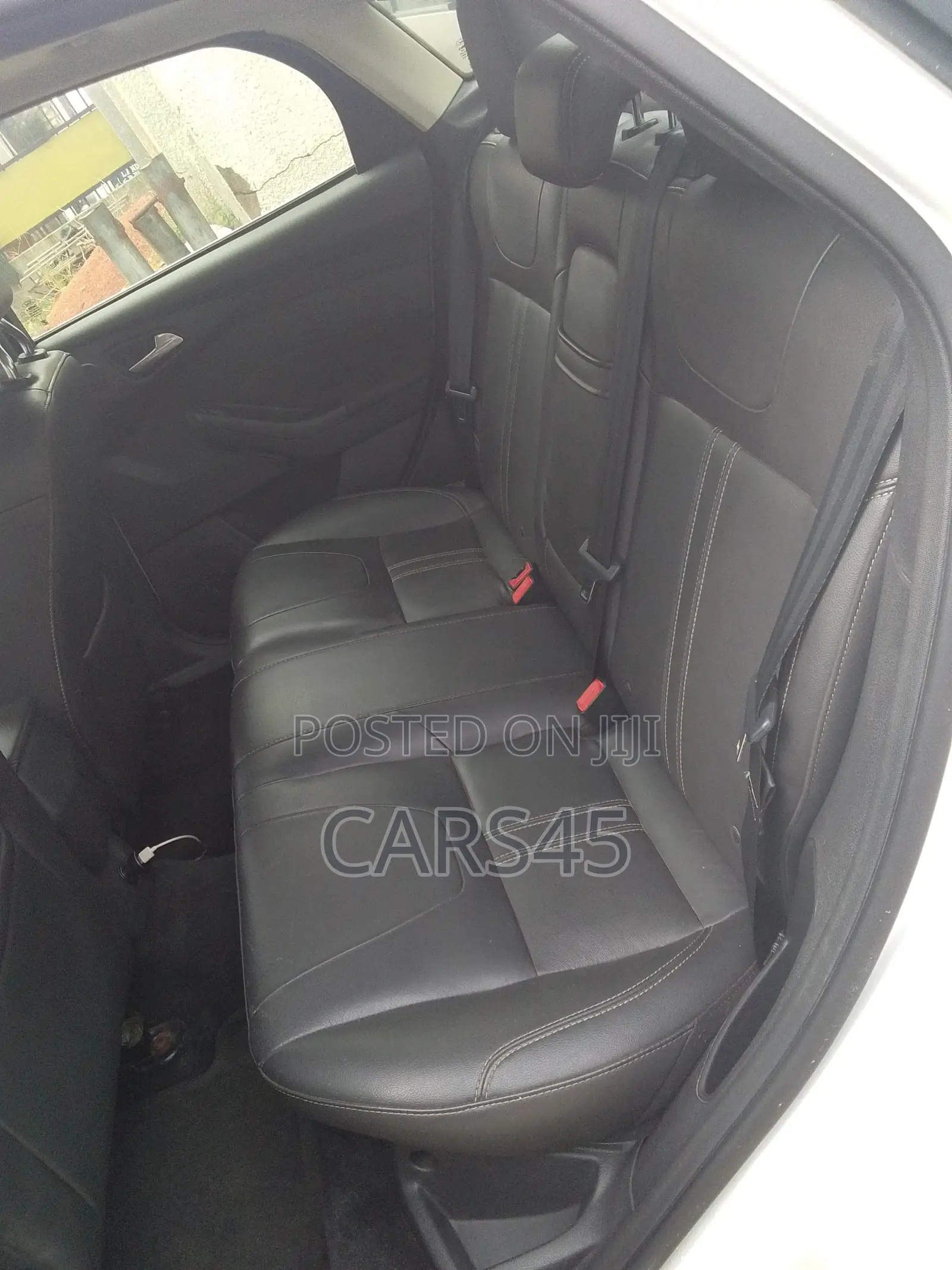 Ford Focus 2012 White