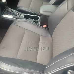 Toyota Corolla 2018 Gray