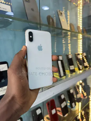 Apple iPhone XS 64 GB White