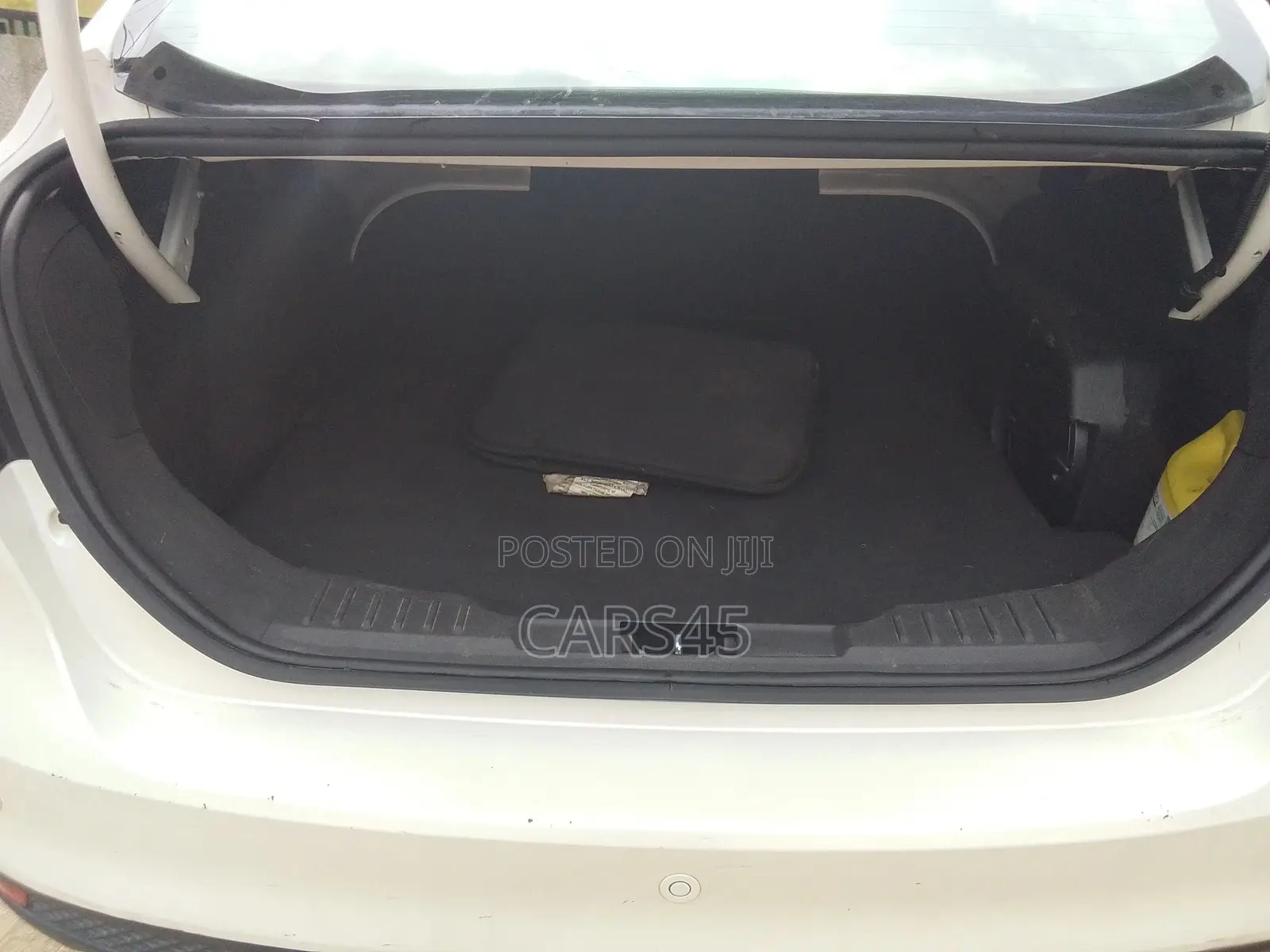 Ford Focus 2012 White