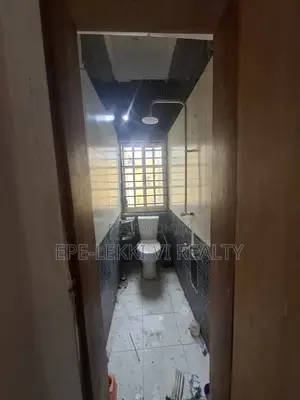 Studio Apartment in Lekki Phase 1 for rent
