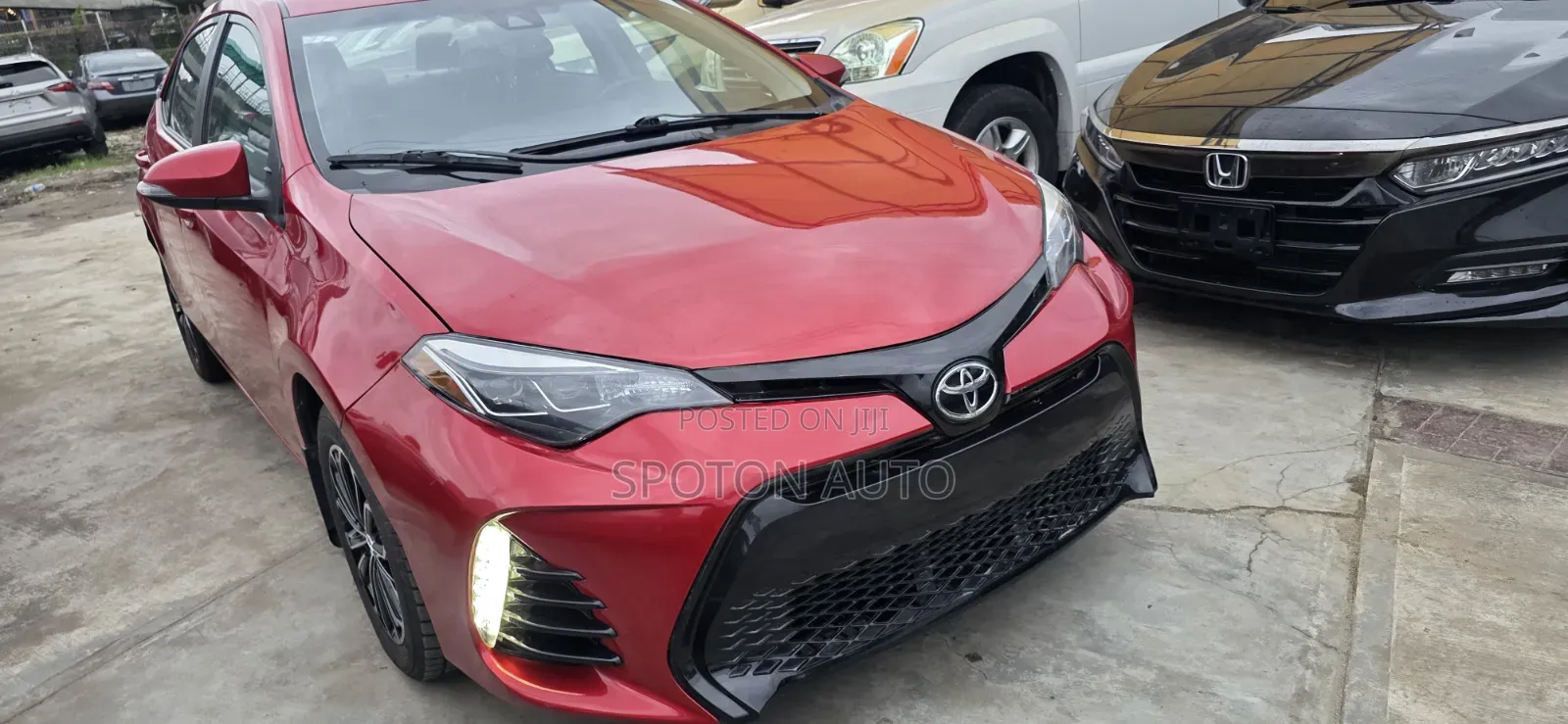 Toyota Corolla XSE (1.8L 4cyl 2A) 2019 Red