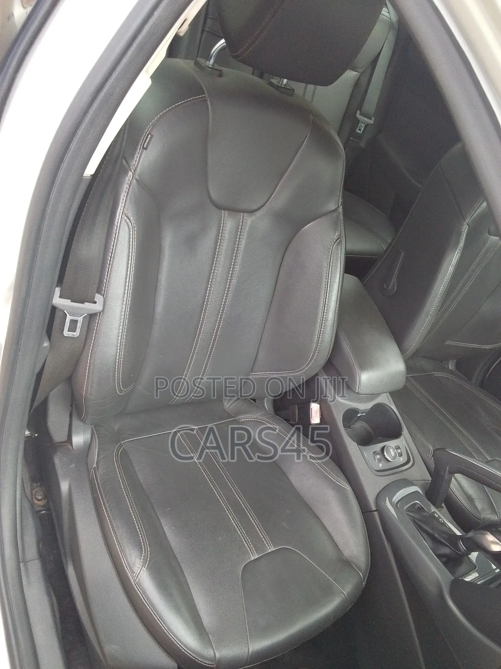 Ford Focus 2012 White
