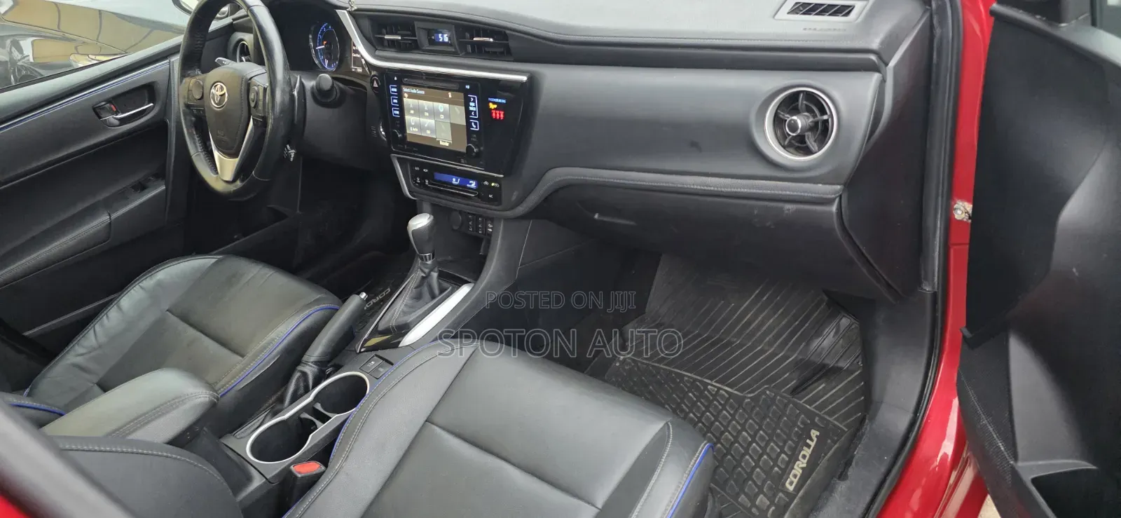 Toyota Corolla XSE (1.8L 4cyl 2A) 2019 Red