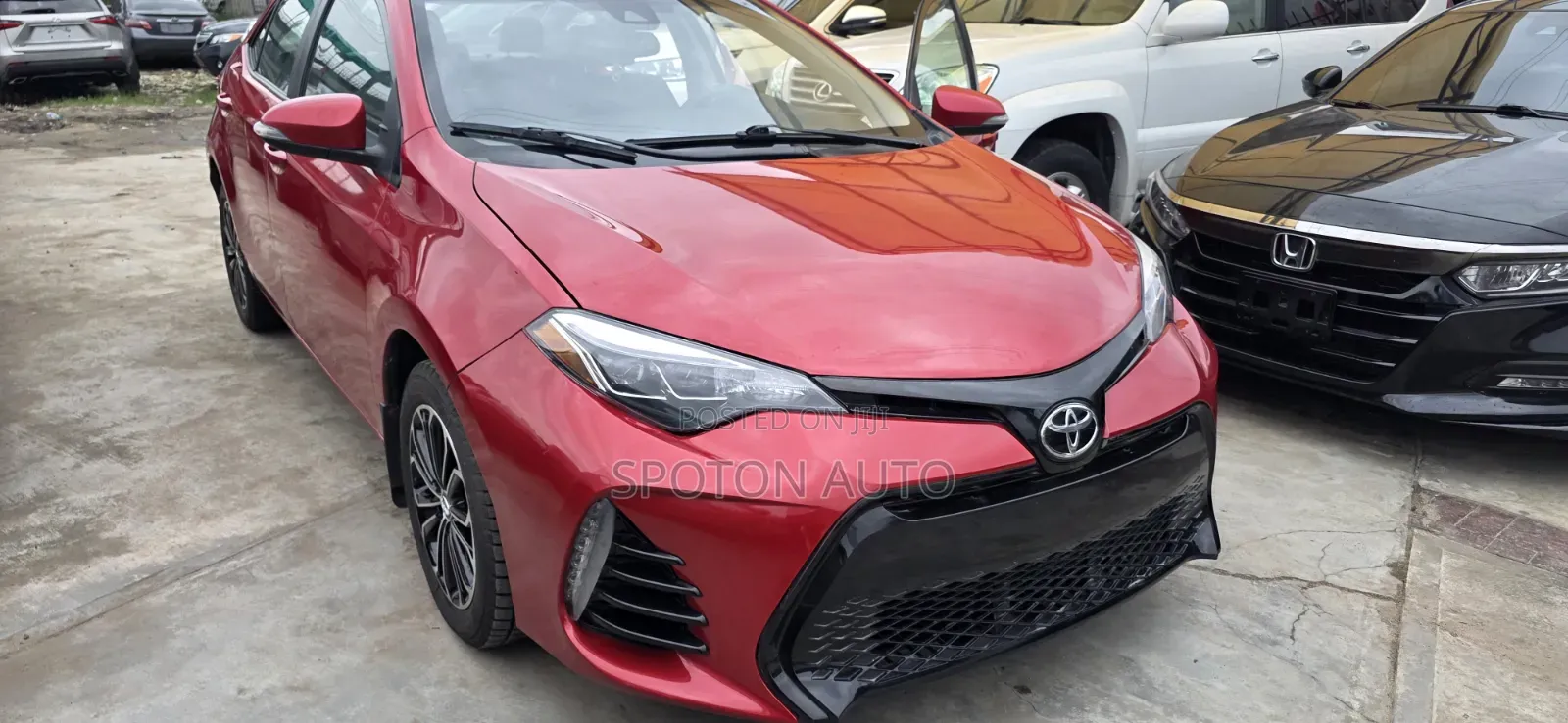 Toyota Corolla XSE (1.8L 4cyl 2A) 2019 Red