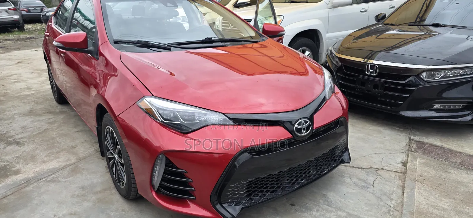 Toyota Corolla XSE (1.8L 4cyl 2A) 2019 Red