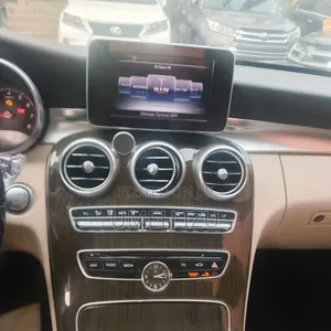 Mercedes-Benz C300 2016 Red