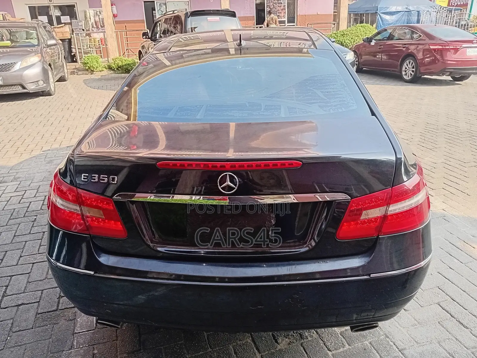 Mercedes-Benz E350 Base 2dr Coupe RWD (3.5L 6cyl 7A) 2012 Black