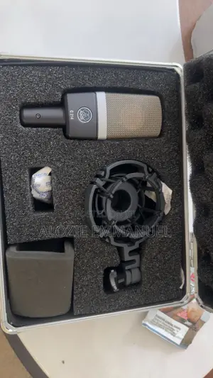 Akg C214 Condenser Microphone