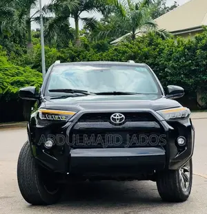 Toyota 4-Runner 2016 Black