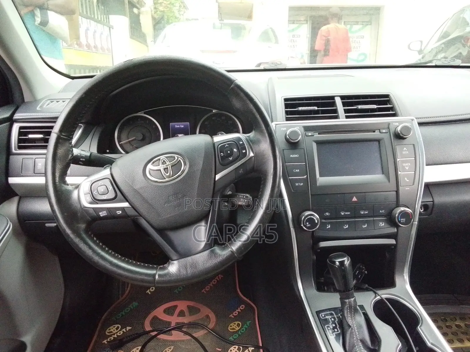 Toyota Camry 2015 White