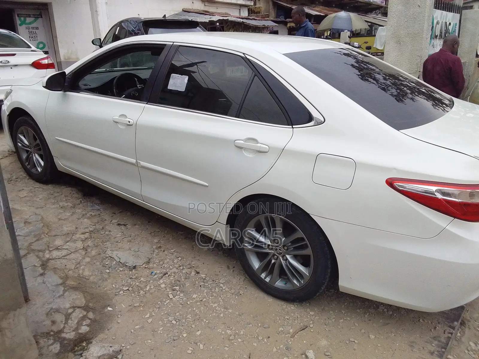 Toyota Camry 2015 White