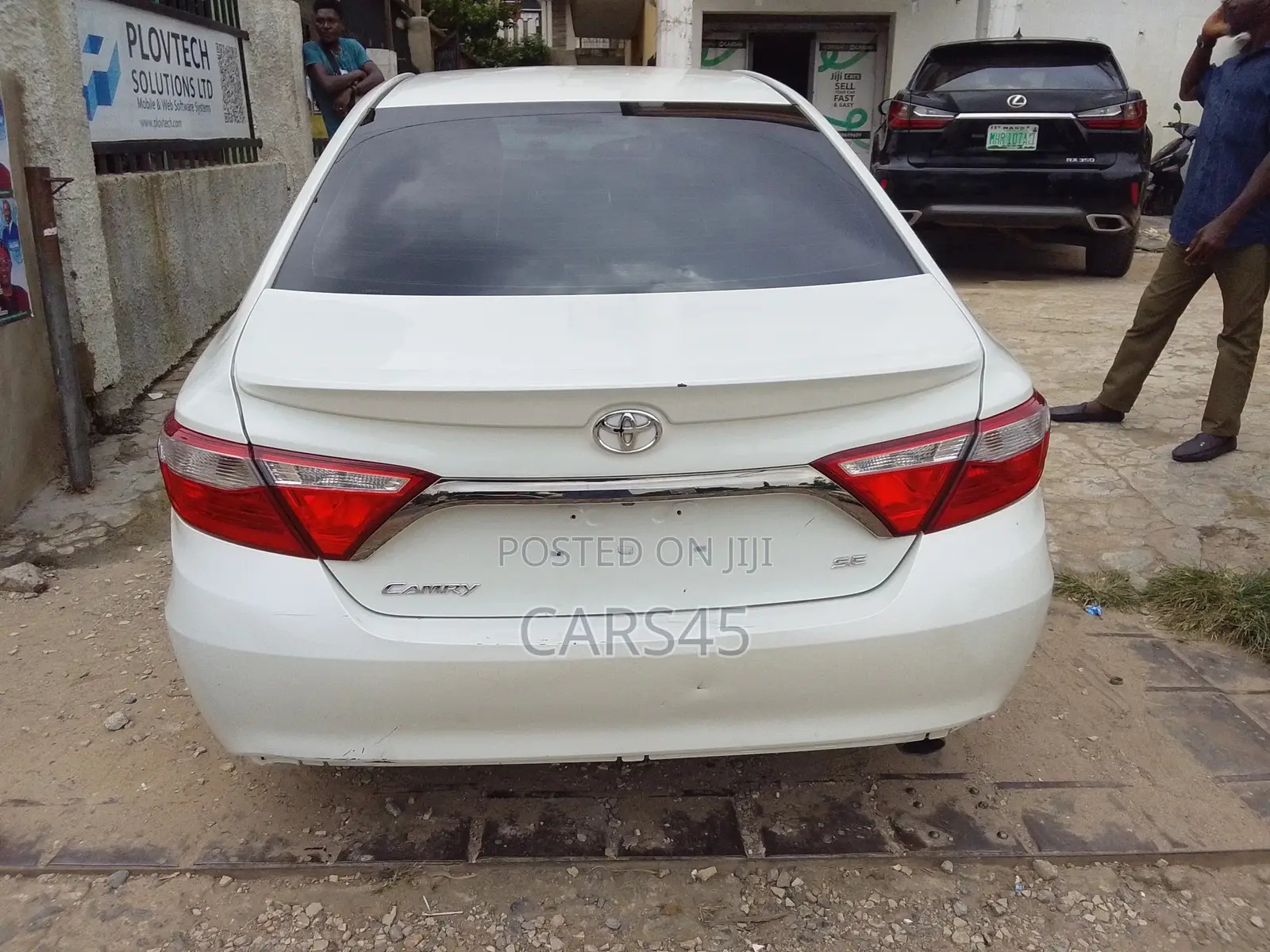 Toyota Camry 2015 White