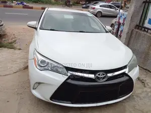 Toyota Camry 2015 White