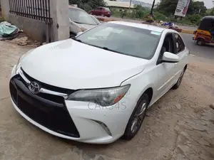 Toyota Camry 2015 White
