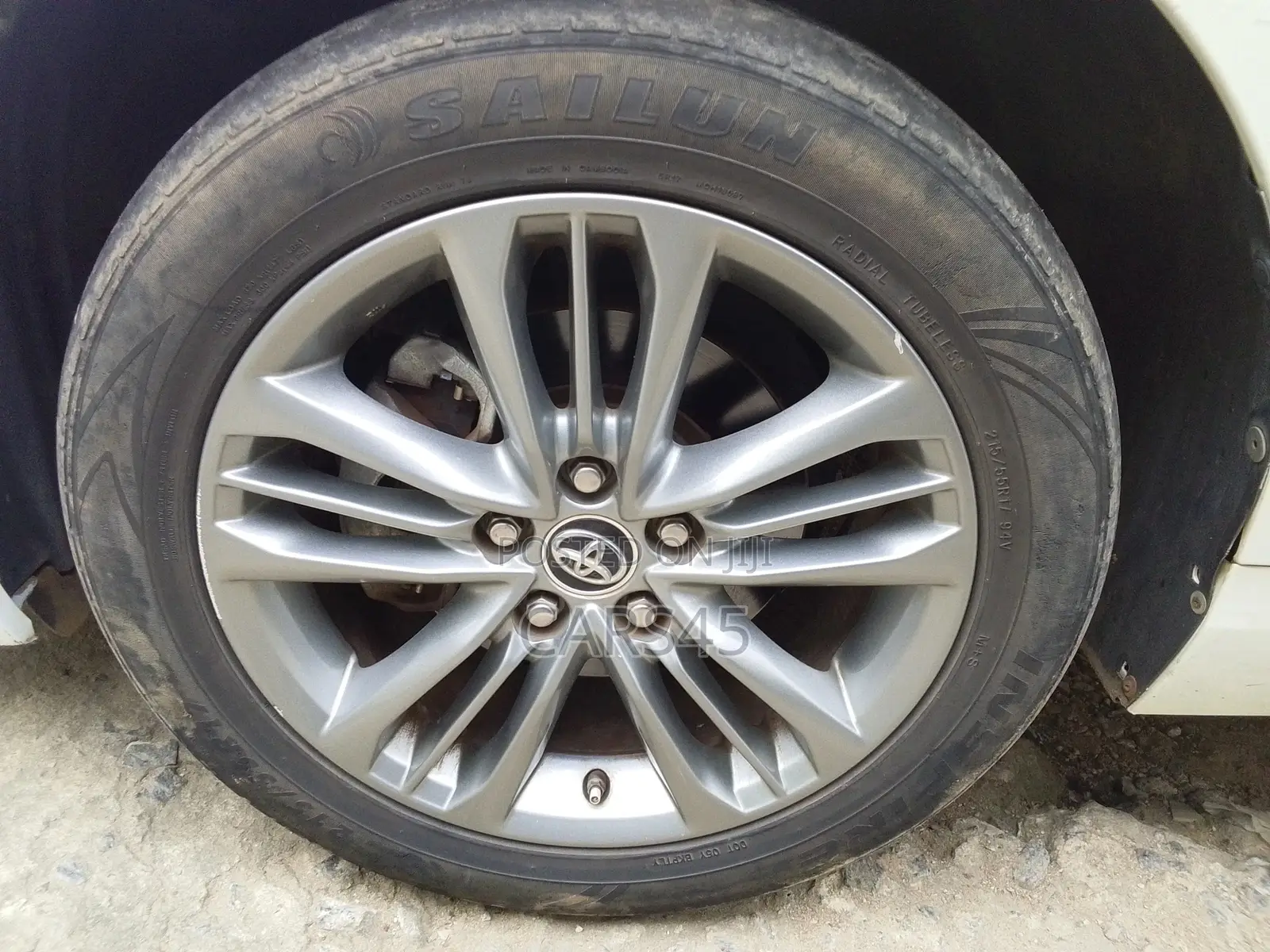 Toyota Camry 2015 White