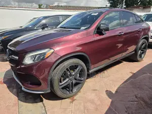 Mercedes-Benz GLE-Class 2016 Burgundy