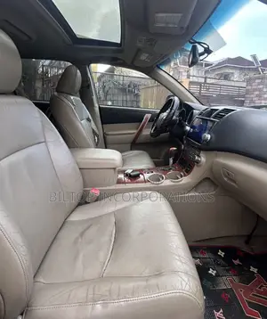 Toyota Highlander Limited 2012 Silver