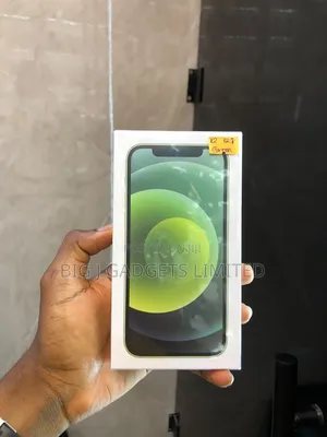 New Apple iPhone 12 128 GB Green