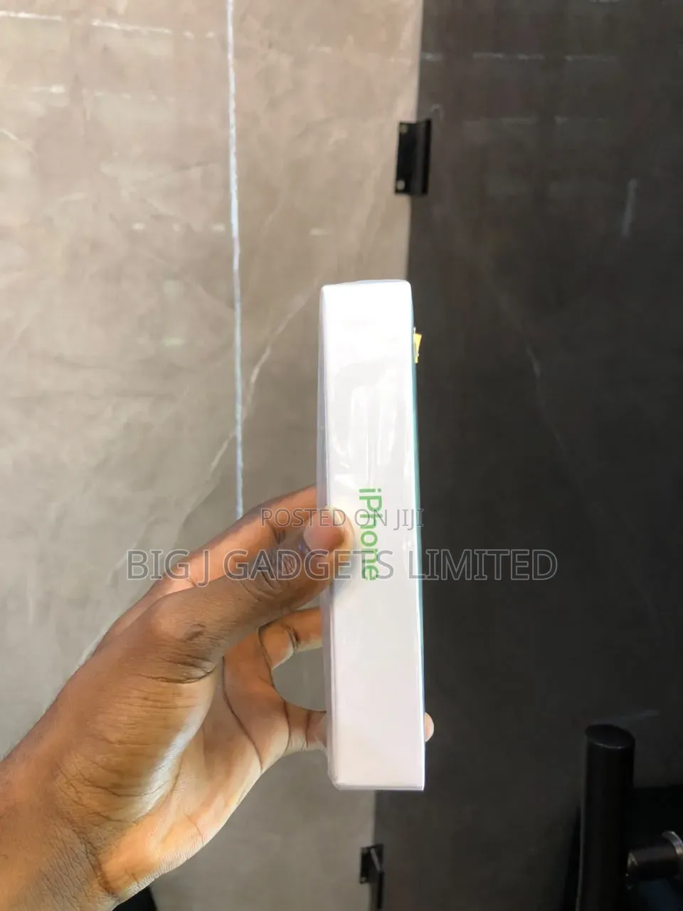 New Apple iPhone 12 128 GB Green
