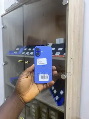 Apple iPhone 16 128 GB Blue