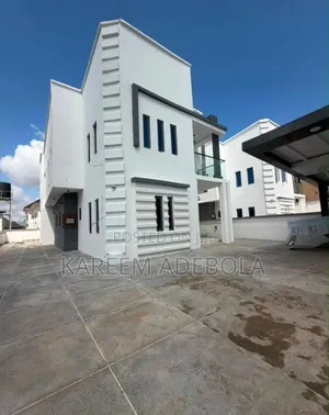 Furnished 5bdrm Duplex in Kolapo Ishola Gra, Akobo for sale