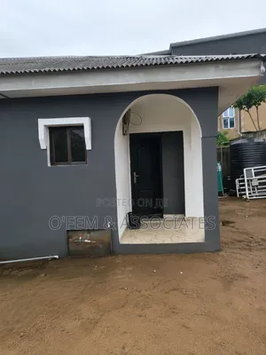 4bdrm Bungalow in Ikorodu Garage for sale