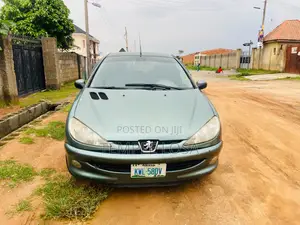 Peugeot 206 2005 Green