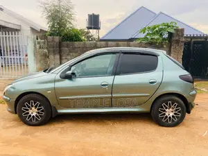 Peugeot 206 2005 Green