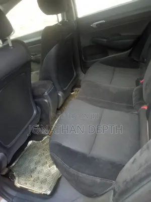 Honda Civic 2010 Gray