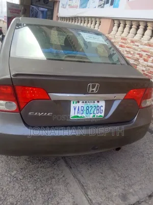 Honda Civic 2010 Gray