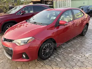 Toyota Corolla S 4dr Sedan (1.8L 4cyl CVT) 2015 Red