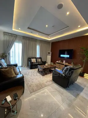 2 Bedroom Apartment With City View Balcony