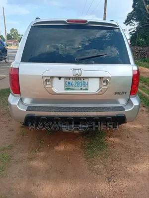 Honda Pilot 2004 Silver