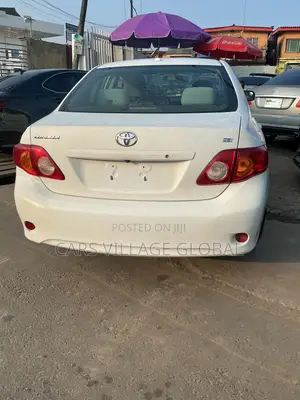 Toyota Corolla 2008 White