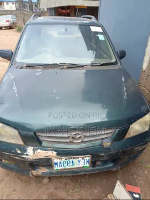 Mazda 2 2000 Green