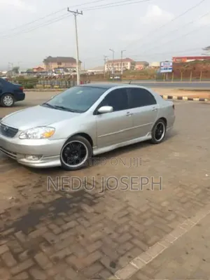 Toyota Corolla 2004 Silver