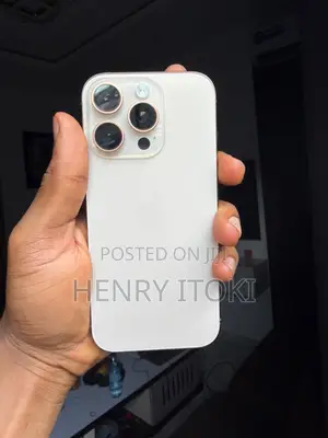 Apple iPhone 16 Pro 128 GB Gold