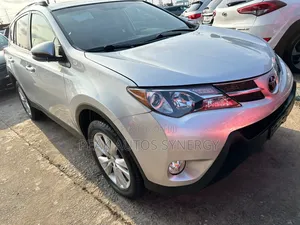 Toyota RAV4 2014 Silver