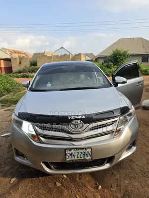 Toyota Venza V6 2012 Silver