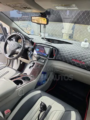 Toyota Venza V6 2012 Silver