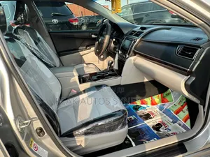 Toyota Camry 2014 Silver