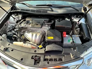 Toyota Camry 2014 Silver