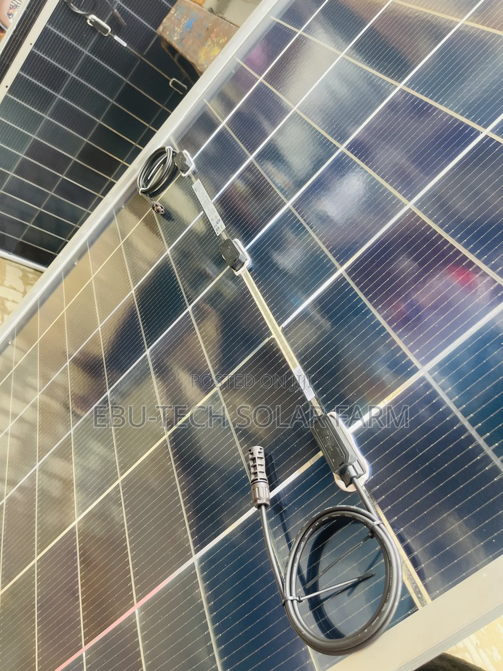 Original 620w Jinko Monoficial Panel