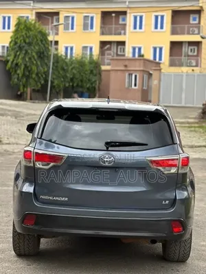 Toyota Highlander 2014 Blue