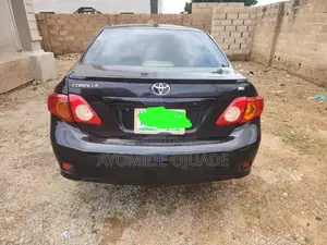 Toyota Corolla 2010 Black