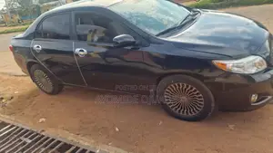 Toyota Corolla 2010 Black